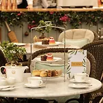 Ξενοδοχείο Grantley Hall 5*