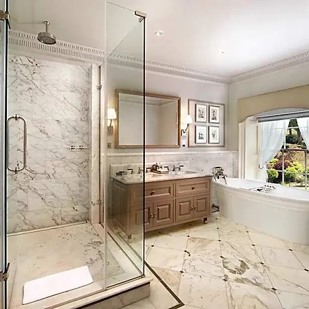 Grantley Hall 5*