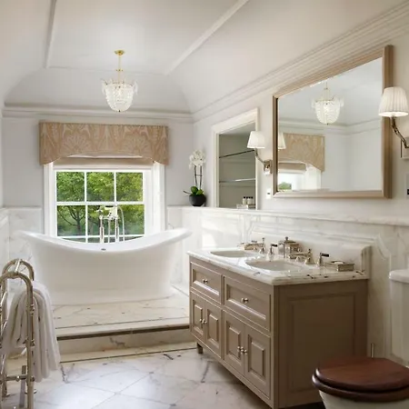 Grantley Hall Hotel 5*