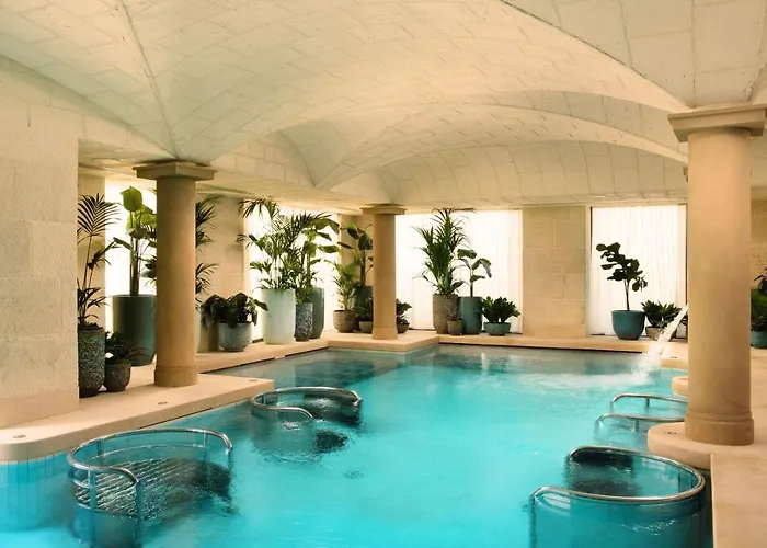 Grantley Hall Hotel 5*